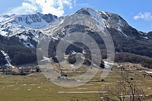 Campitello Matese - Monte Miletto dalla strada di accesso