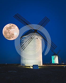 Campo de Criptana windmills photo