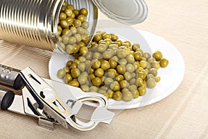 Can with canned, tinned peas,