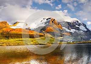 Canada Icefields Parkway Tour