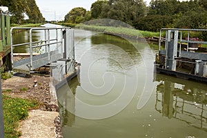 Canal lock