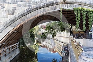 De moldavia un rio último arco de puente 