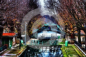 Canal saint martin photo