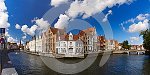 Canal Spiegelrei, Bruges, Belgium