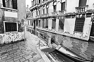 Canale è un strade 