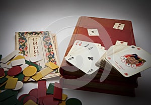 Canasta box cards photo