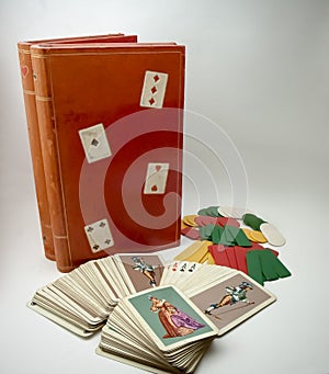 Canasta box cards photo