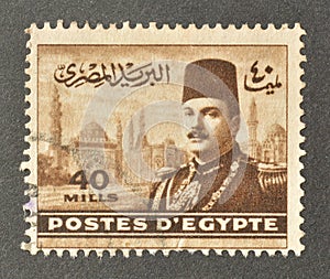 King Farouk in front of Hussan Mosque