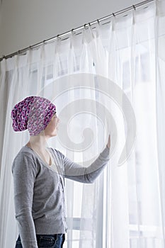 Cancer woman feel hope