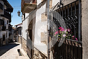 Candelario old town photo