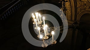 candle light in a dark rommy