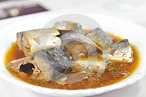 Canned fish in tomato sauce