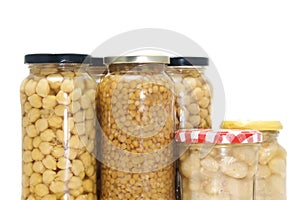 Canned legume photo