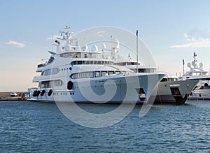 Cannes - Luxury yacht in port