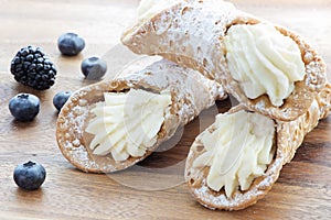 Cannoli