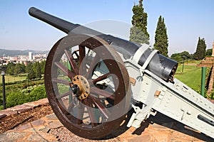 A cannon guarding the city