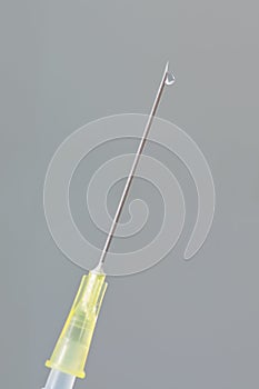 Cannula with drop photo