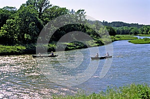 Canoeists on Niobrara River  54867