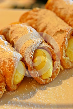 Canoli