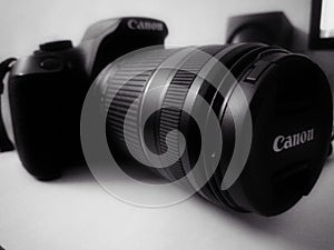 Canon Eos 1300 D DSLR Camera