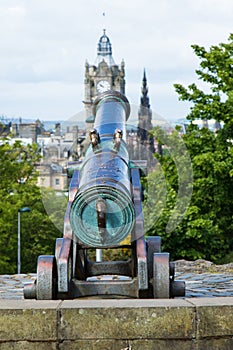 Canon positioned towards town of Edinburgh