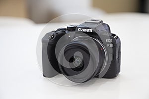 Canon R10 camera with 18-45mm focal length lens