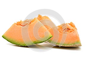 Cantaloupe slices