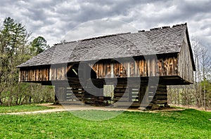 Cantilever barn, Tipton Place, Cades Cove