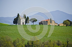 Capella di Vitaleta in Val d`Orcia, Italy