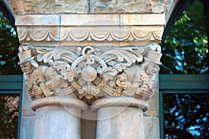 Capitals of columns and pilasters of buildings of eclectic architecture