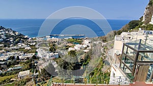 Capri - Panoramica del borgo dal belvedere di Piazza Diaz