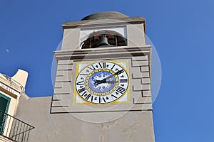 Capri - Particolare della torre dell`orologio nella piazzetta