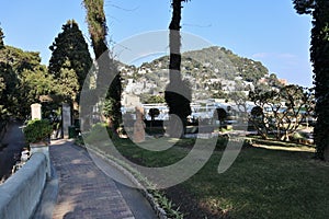 Capri - Vialetto di uscita dei Giardini di Augusto