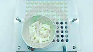 Capsules compounding in the pharmacy laboratory