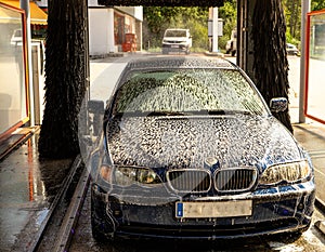 Auto en lavar 