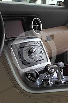 Car central console