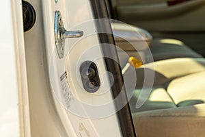 Car door struts for absorbing door shocks