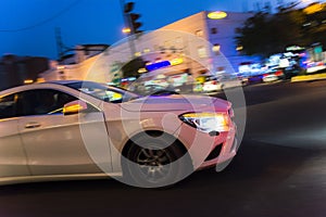 Panning car