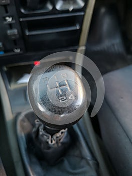 Car gearbox lever, Manual transmission