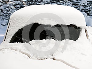 Car glass front blizzard