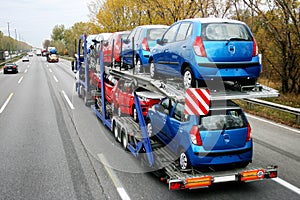 Car lorry