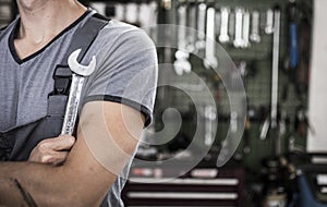 Car mechanic photo