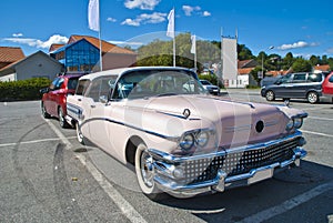 Am car meeting (buick century caballero 1958) photo