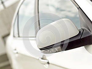 Car mirror with turn signal