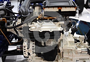 Car natural gas engine