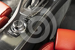 Car radio and nav control