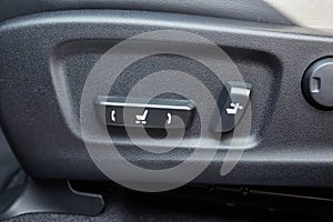 Car seat adjustment knobs