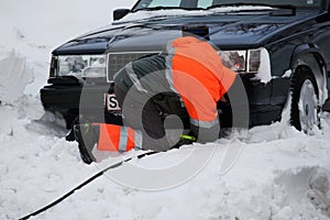 Car in snow ready for pull