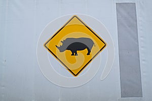 Car sticker , Sticker  , Attention rhino on a wild animal transport