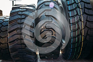Car tyre or rubber wheels for industrial agricultural harvesters or trucks
